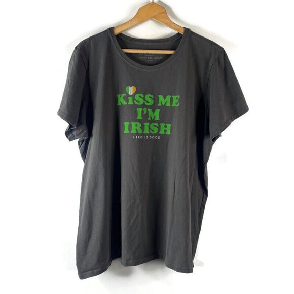 Life Is Good Crusher Tee Womens T-Shirt Size 2XL Gray St. Patricks Day Kiss Me - Picture 1 of 9